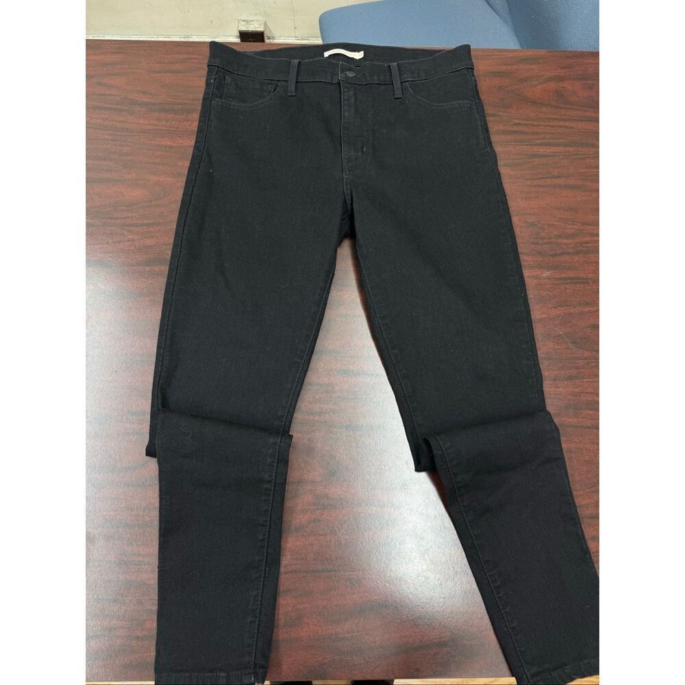 Levi’s Black 720 High Rise Super Skinny Jeans Size 32